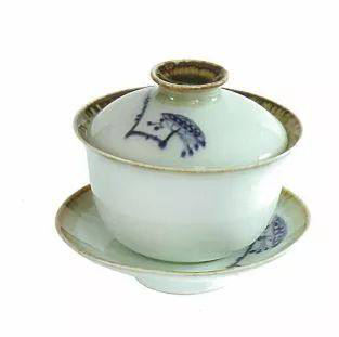 双腿中间被吸到发软的感觉